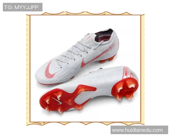 刺客球星足球鞋全方位展示 足下风采尽显精彩设计